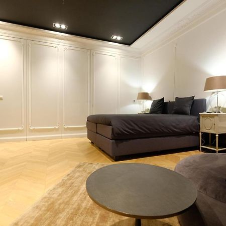 Suite La Duchesse Et Parking Prive Gratuit 蒙斯 外观 照片